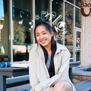 Meet your Posher, Philia